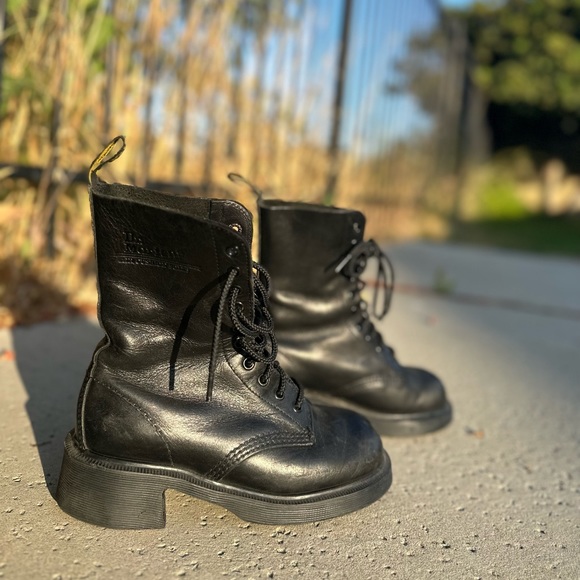 Vintage Dr Martens - Made in England - Picture 2 of 15